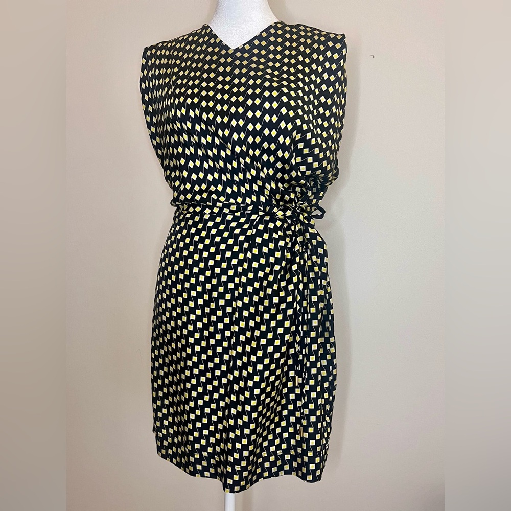 Diane Von Furstenberg Black and Yellow 100% Silk Dress